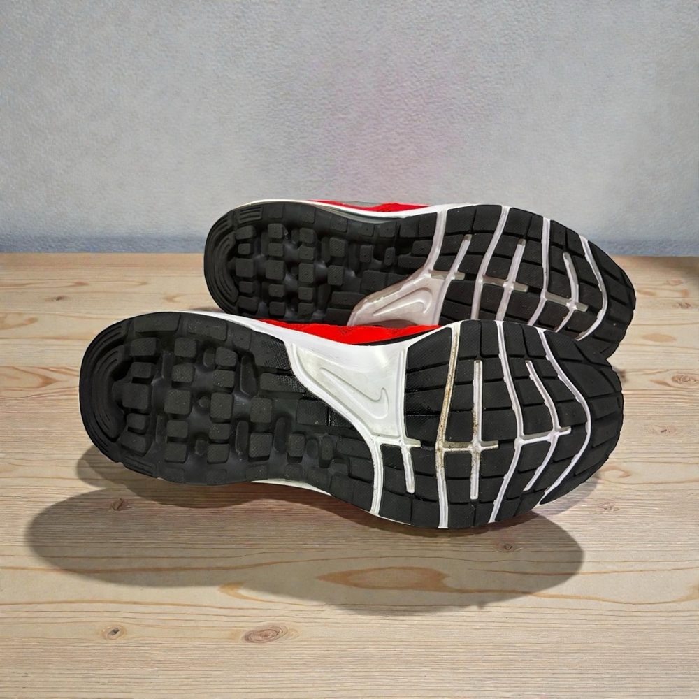 Nike Air Max Dynasty EUC - Picture 3 of 5